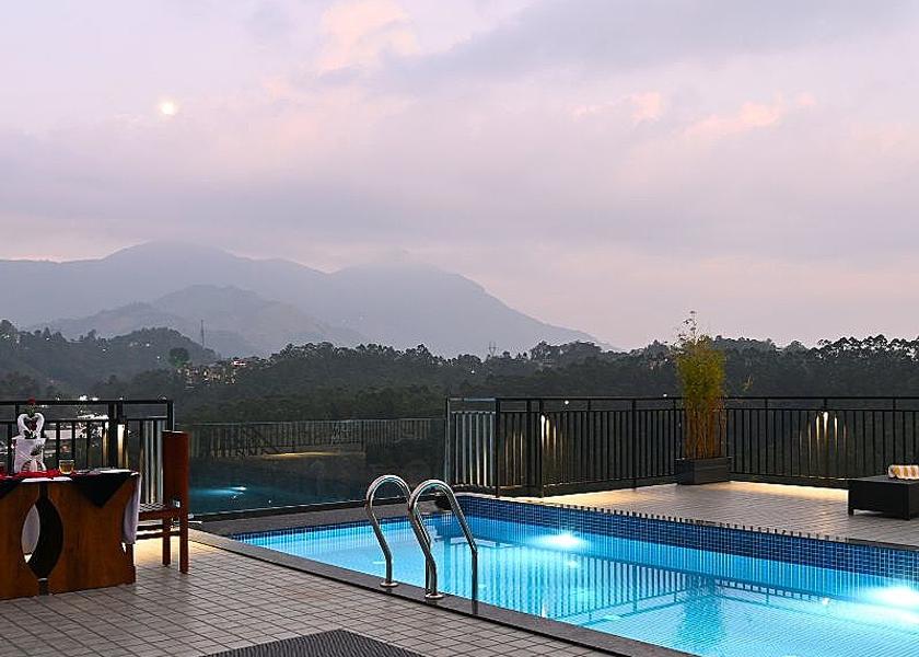 Kerala Munnar Pool