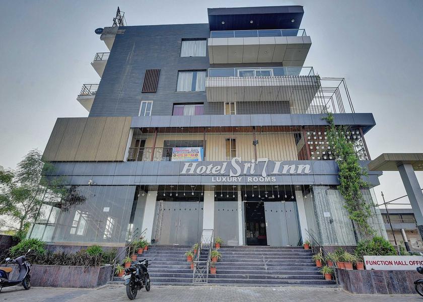 Andhra Pradesh Anantapur Facade