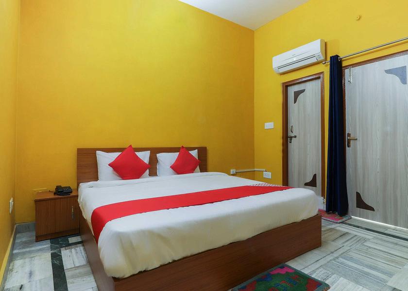 Uttar Pradesh Lucknow Room