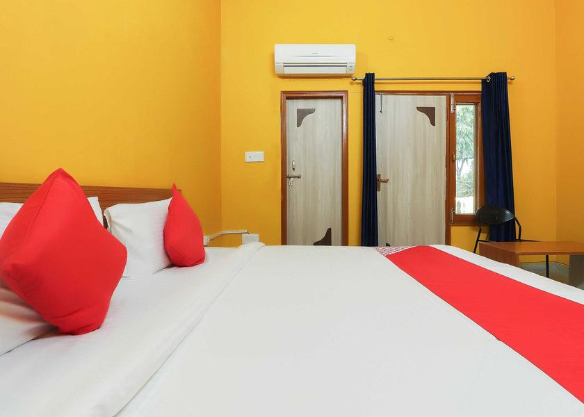 Uttar Pradesh Lucknow Room