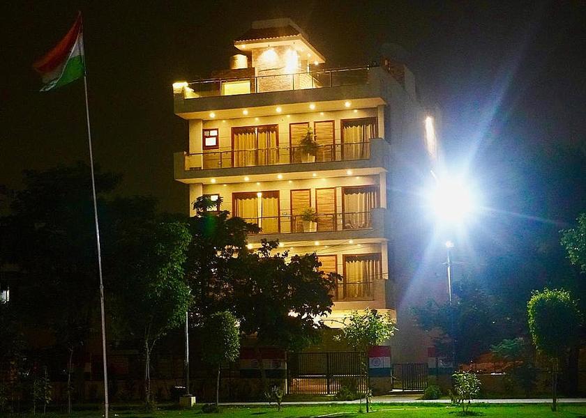 Haryana Gurugram Hotel Exterior
