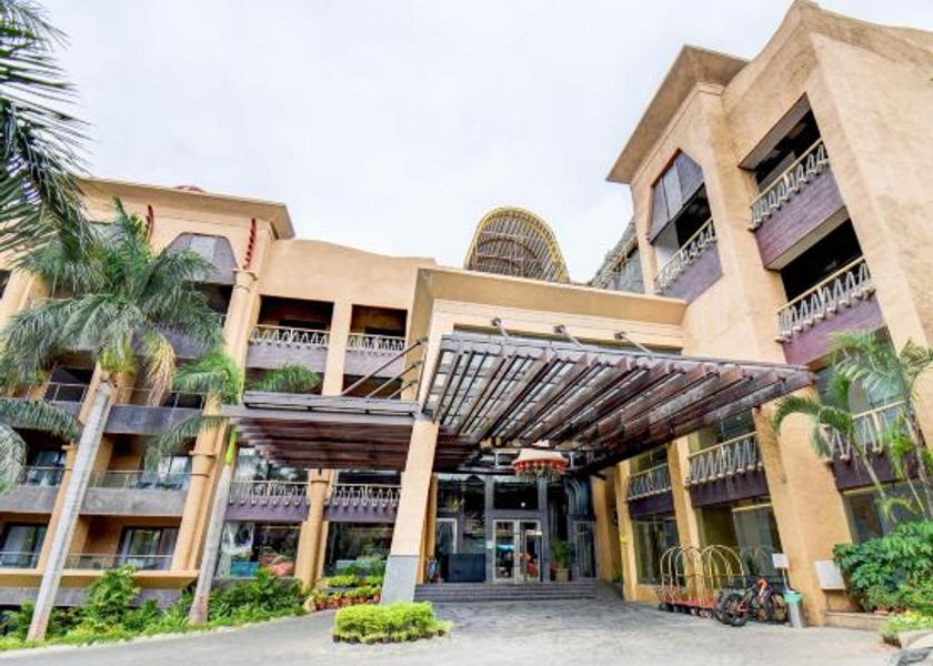Maharashtra Pune Hotel Exterior