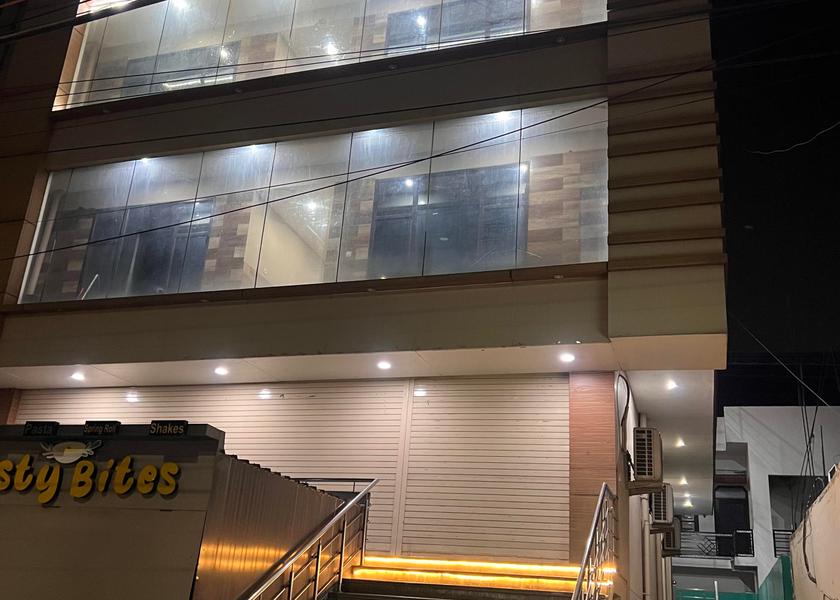 Uttarakhand Dehradun Hotel Exterior