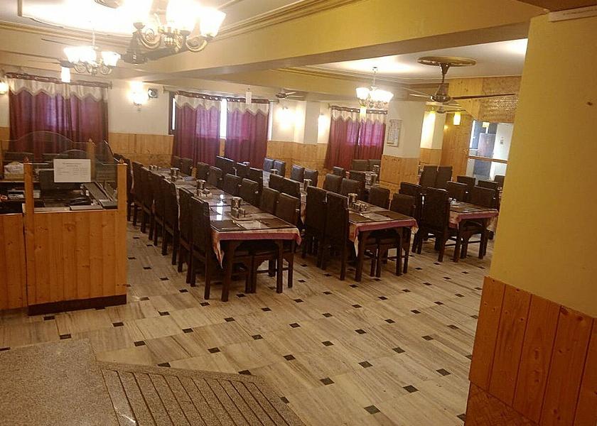 Jammu and Kashmir Srinagar Food & Dining