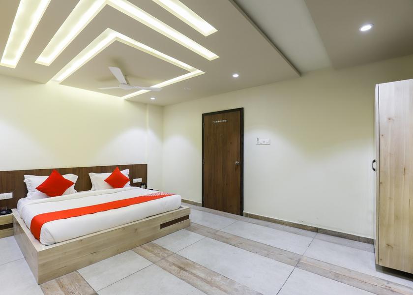 Gujarat Somnath Classic Room