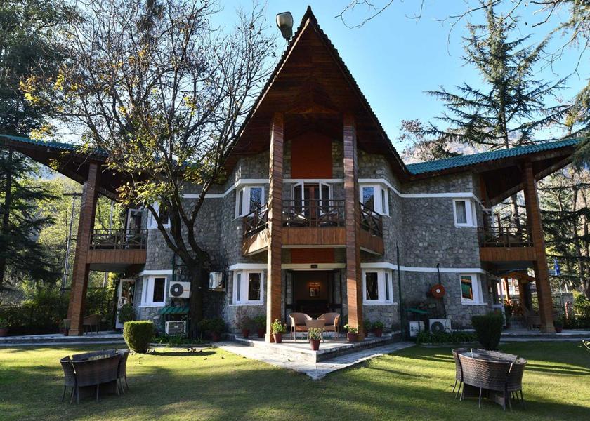 Himachal Pradesh Manali Hotel Exterior