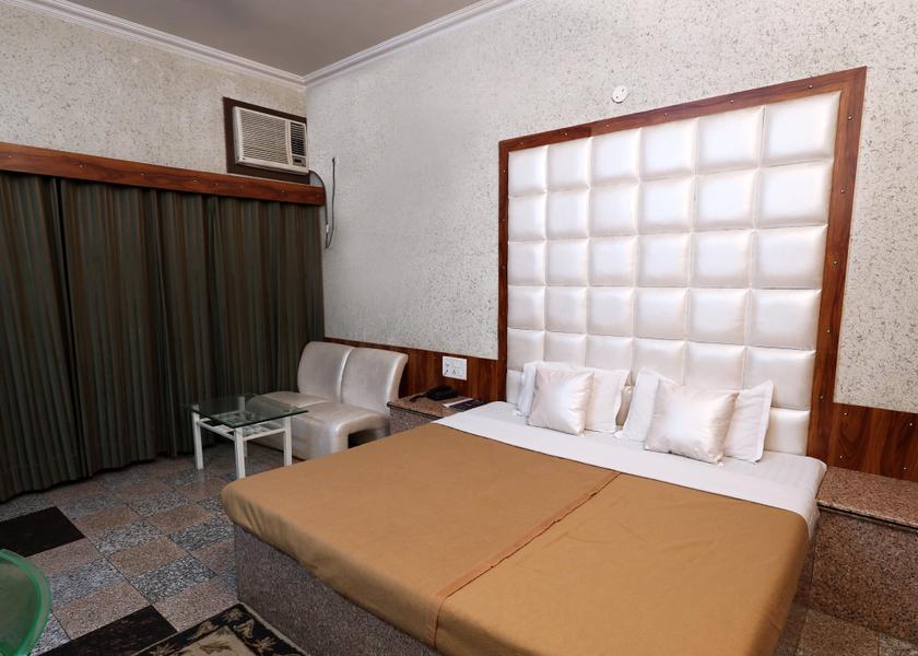 Himachal Pradesh Bilaspur Deluxe AC