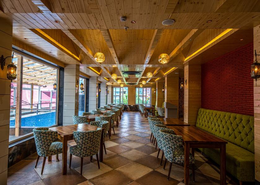 Himachal Pradesh Manali Food & Dining