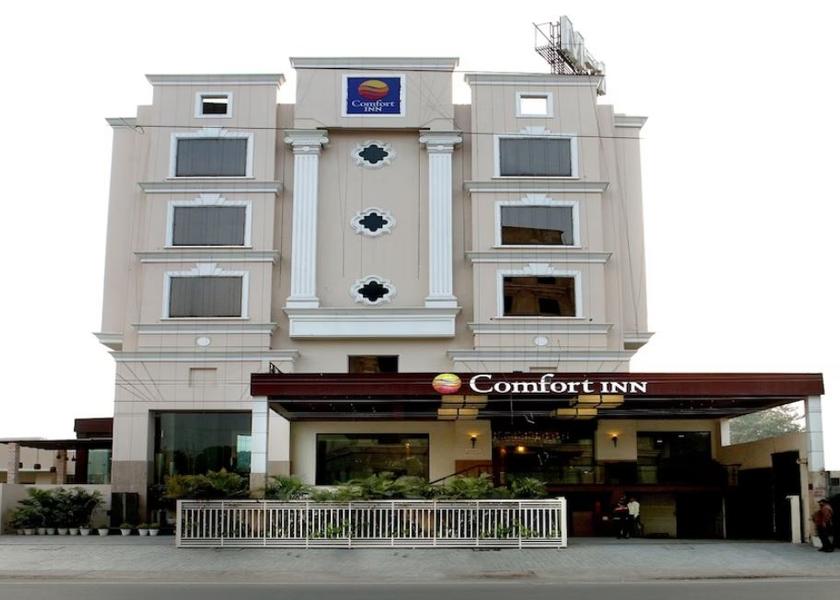 Punjab Jalandhar Hotel Exterior