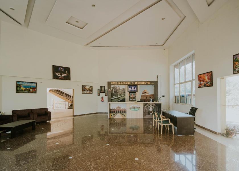 Madhya Pradesh Mandav Lobby