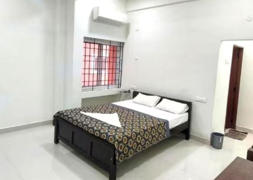 Tamil Nadu Tiruvannamalai Deluxe Room