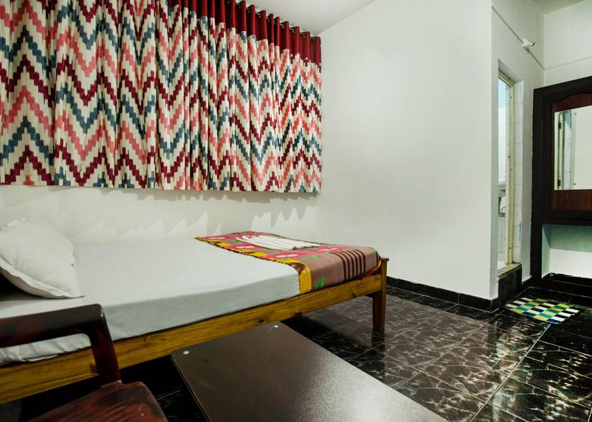 Kerala Perintalmanna Room