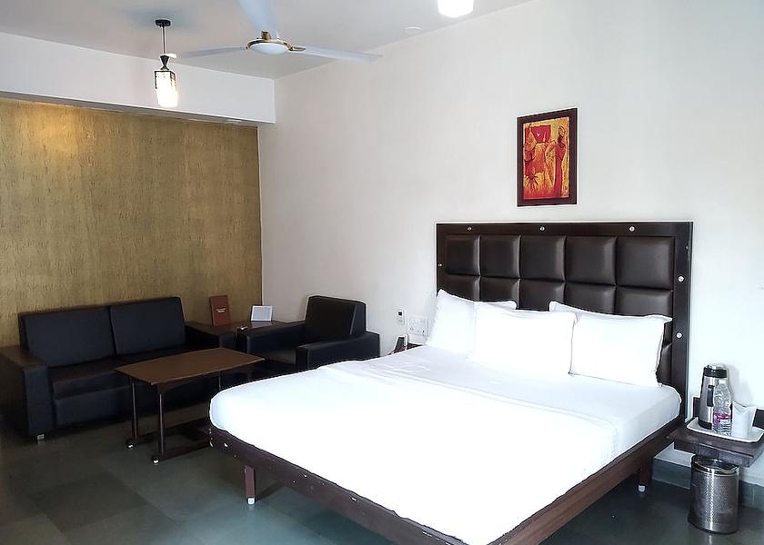 Gujarat Surat Room