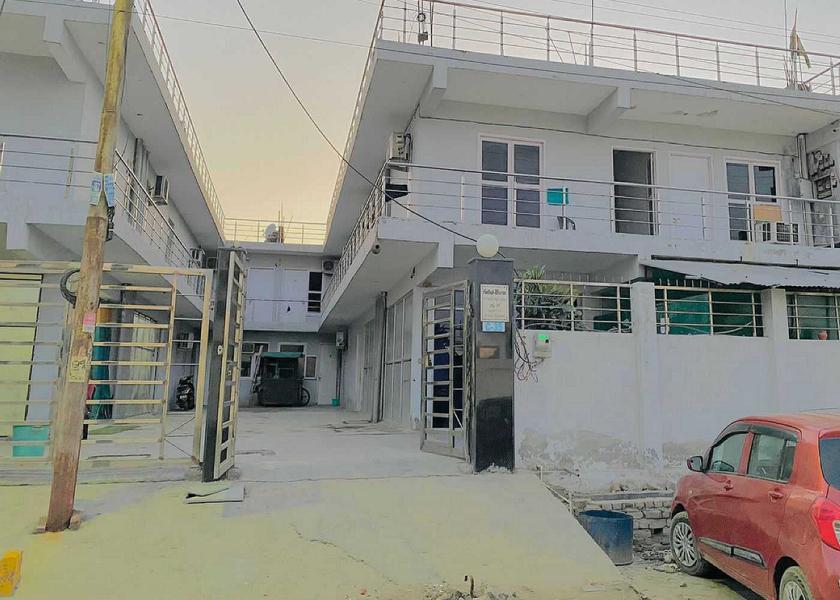 Uttar Pradesh Noida Facade
