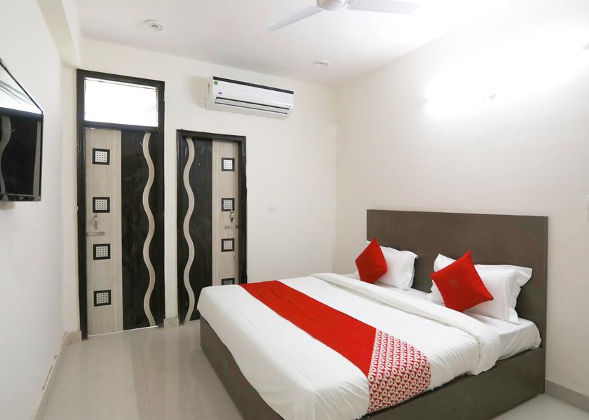 Rajasthan Bhiwadi Room