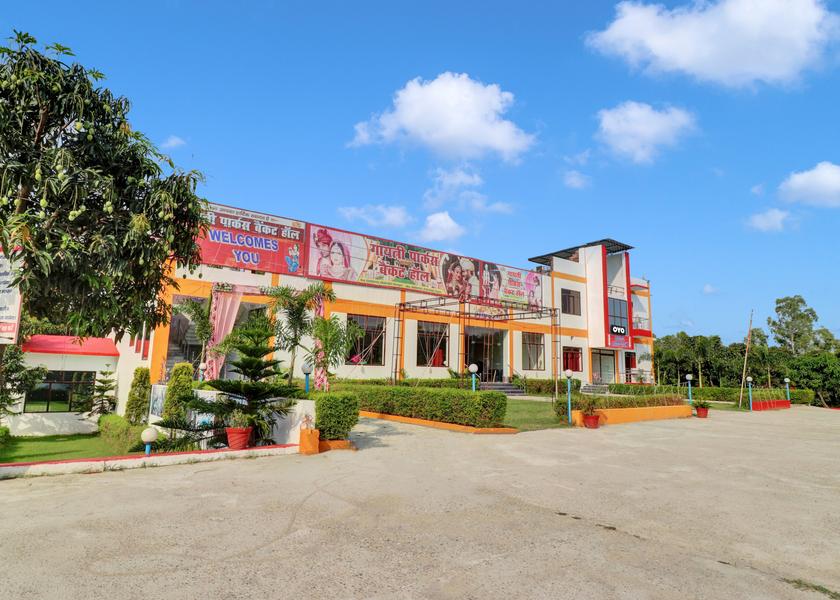Uttar Pradesh Bijnor Facade