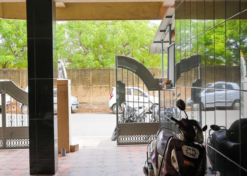 Tamil Nadu Palani Parking