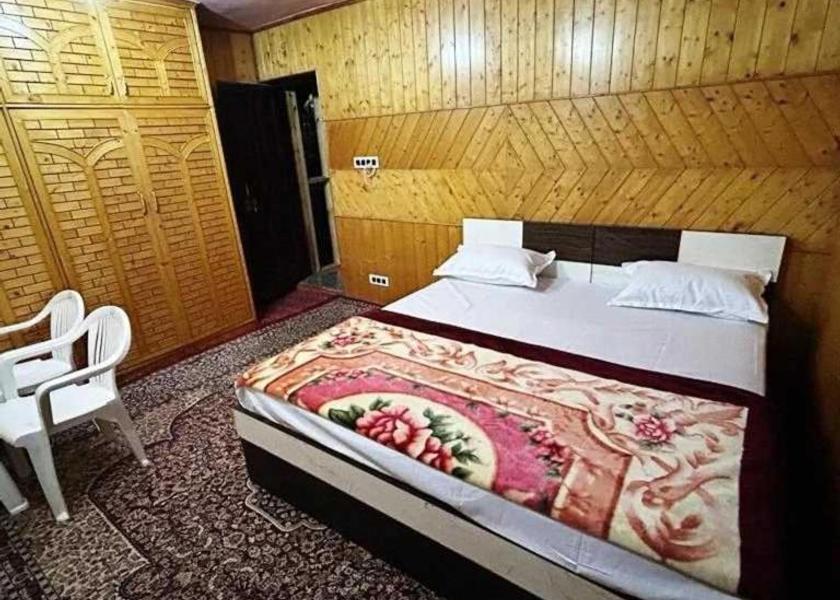Jammu and Kashmir Srinagar Suite