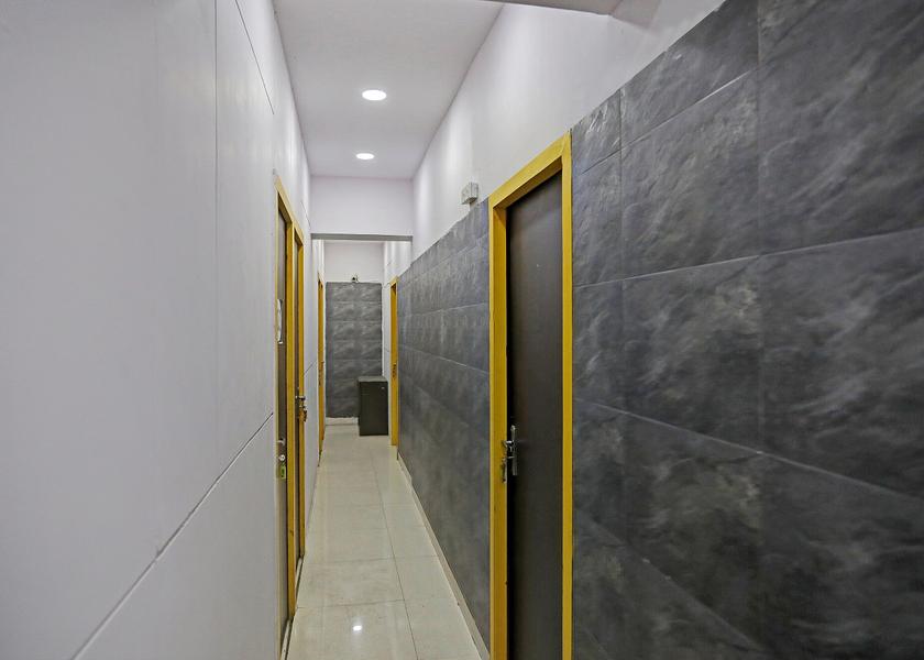 Delhi Delhi Facade