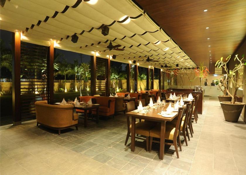 Gujarat Vadodara Restaurant