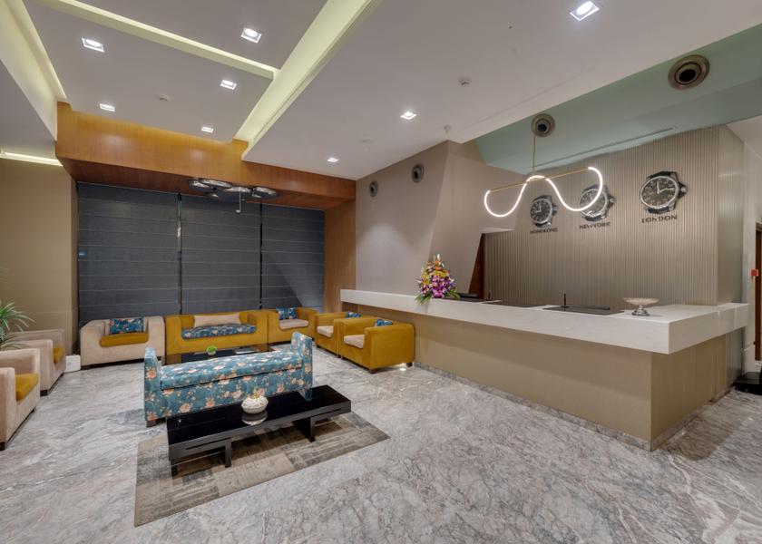 Maharashtra Mumbai Public Areas