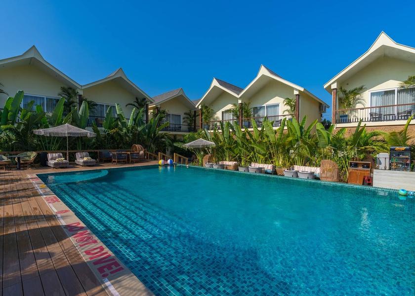 Goa Vagator Pool