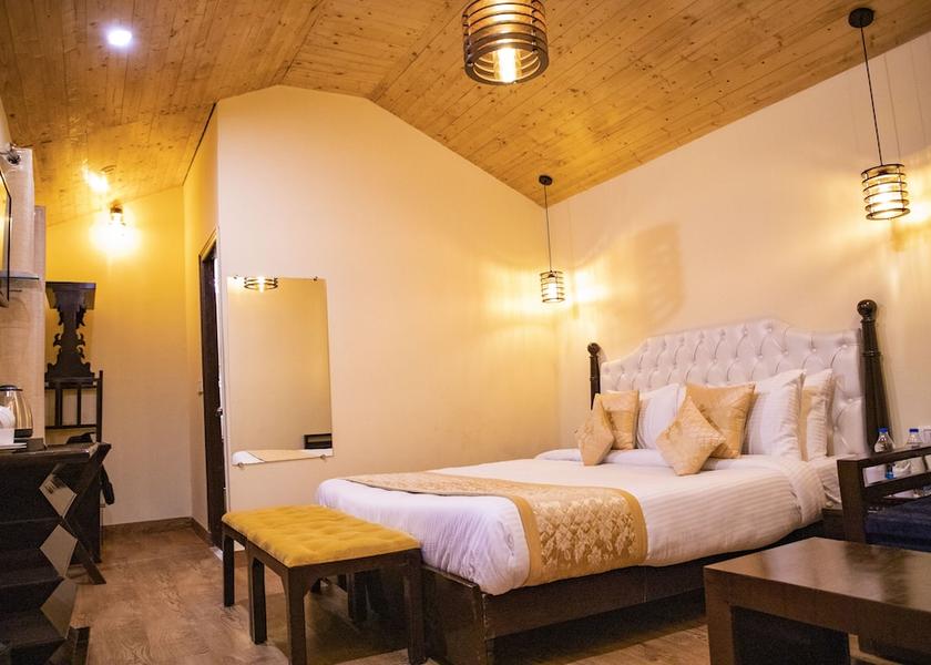 Himachal Pradesh Dalhousie Room