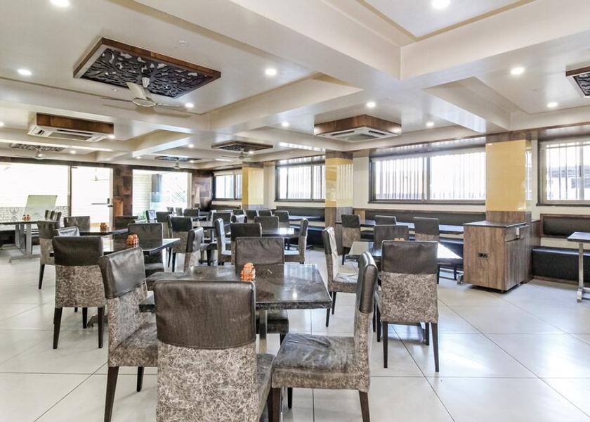 Maharashtra Nashik Food & Dining