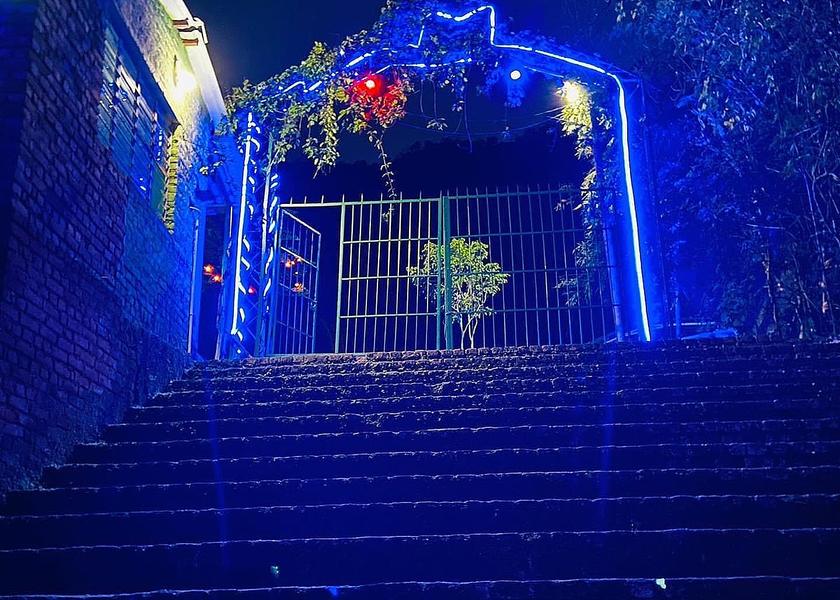Uttarakhand Rishikesh Hotel Exterior