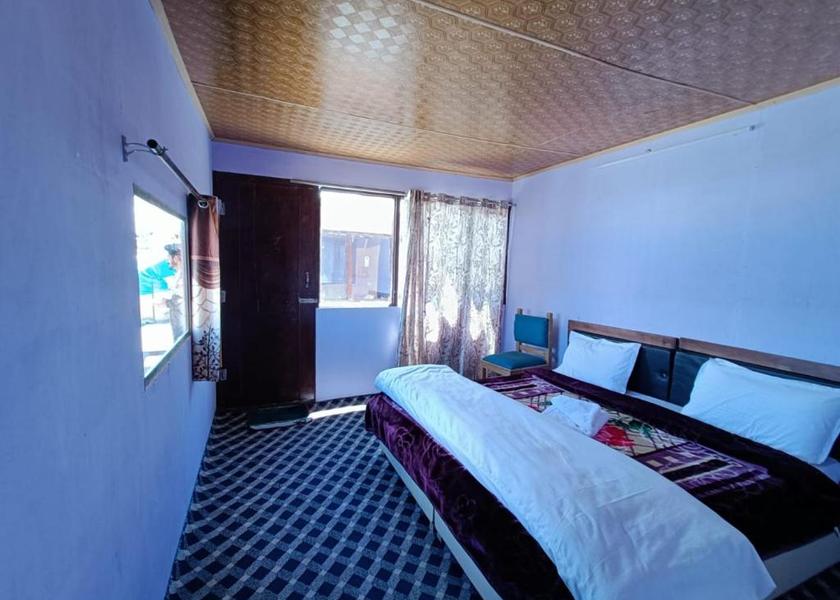 Ladakh Pangong Native retreat lukung