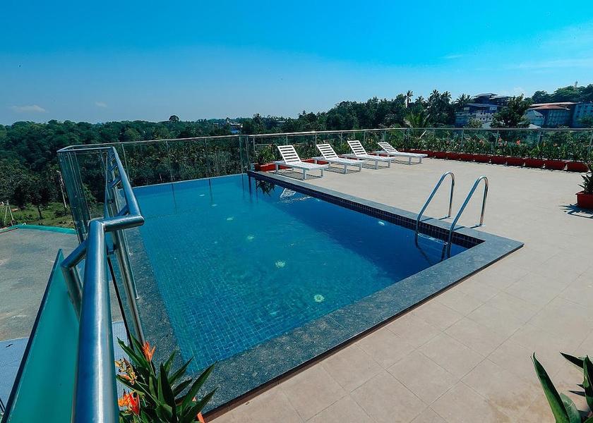 Kerala Wayanad Pool