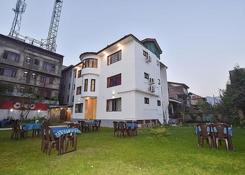 Jammu and Kashmir Srinagar Exterior Detail