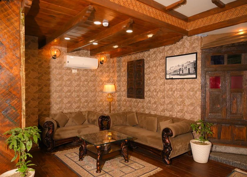 Jammu and Kashmir Srinagar Public Areas