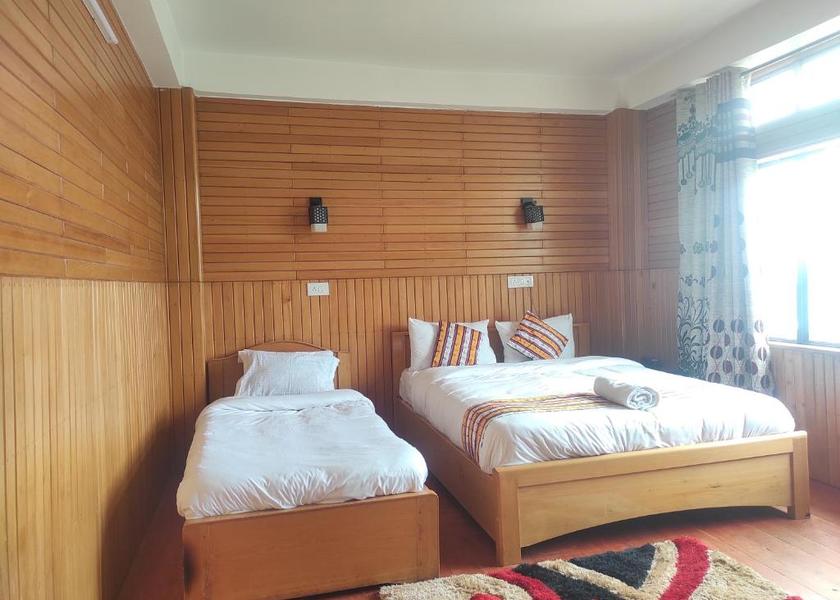 Assam Tawang Triple Room