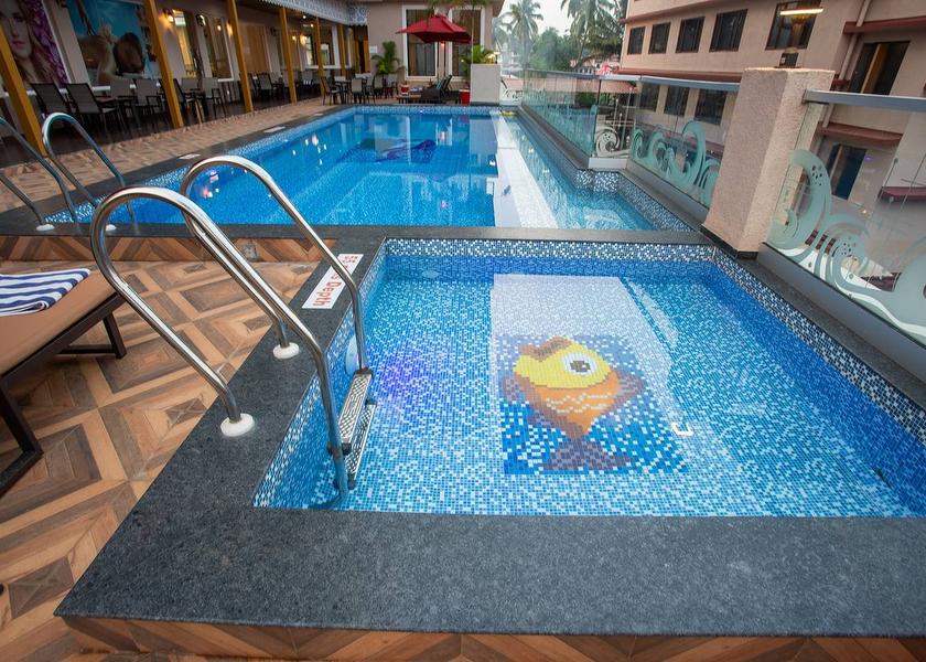 Goa Calangute Pool