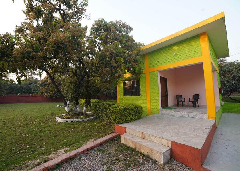Uttarakhand Ramnagar Facade