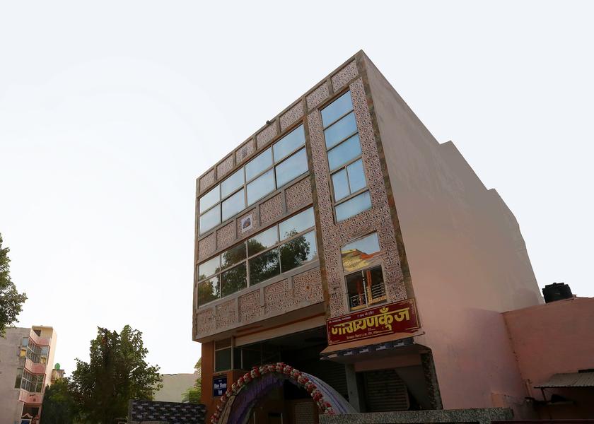 Uttar Pradesh Lucknow Facade