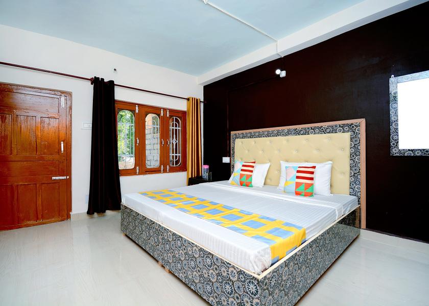 Himachal Pradesh Dharamshala Room