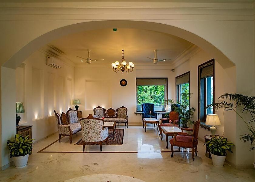 Rajasthan Udaipur Public Areas