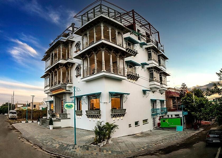 Rajasthan Udaipur Hotel Exterior
