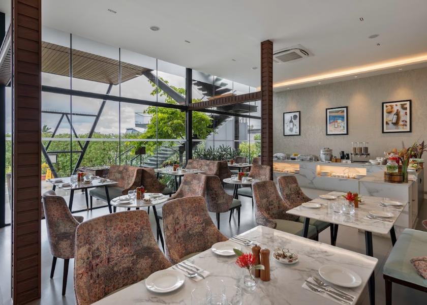 Maharashtra Nashik Food & Dining