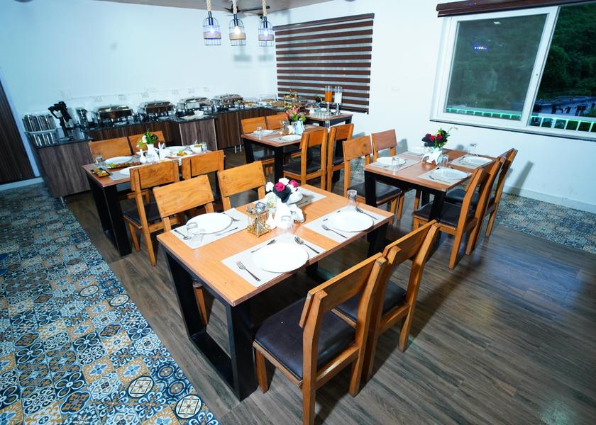 Uttarakhand Mussoorie Food & Dining