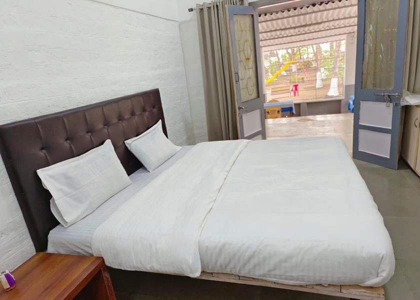 Maharashtra Alibaug Deluxe AC Rooms