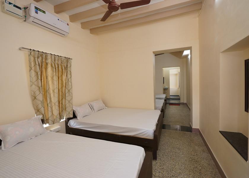 Tamil Nadu Trichy Four Bed Family Room