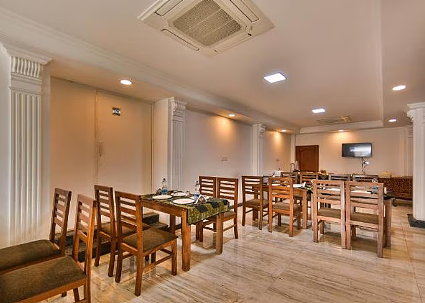 Jammu and Kashmir Srinagar Food & Dining