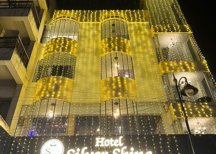 Uttar Pradesh Varanasi Hotel Exterior