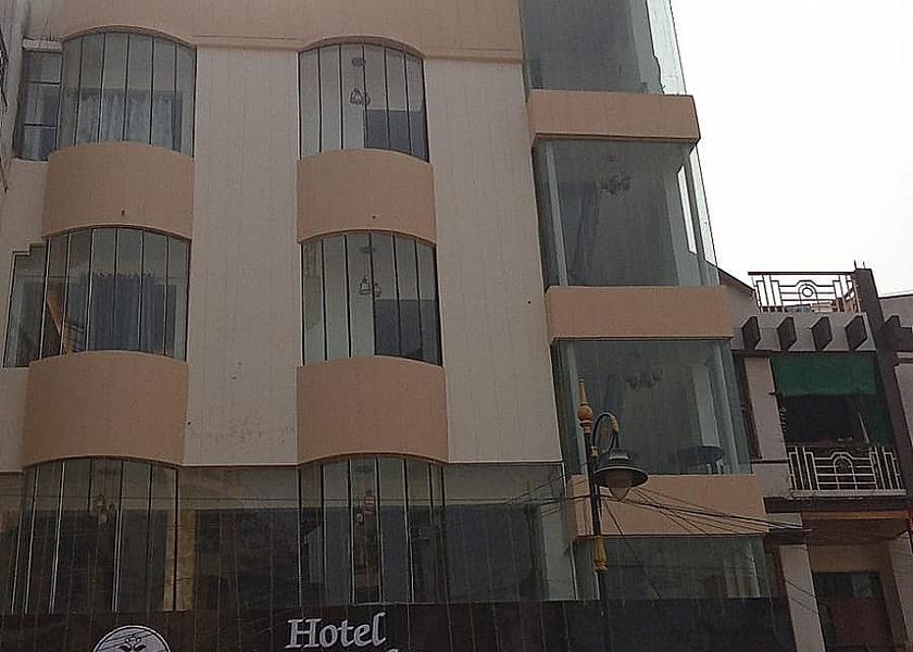 Uttar Pradesh Varanasi Hotel Exterior