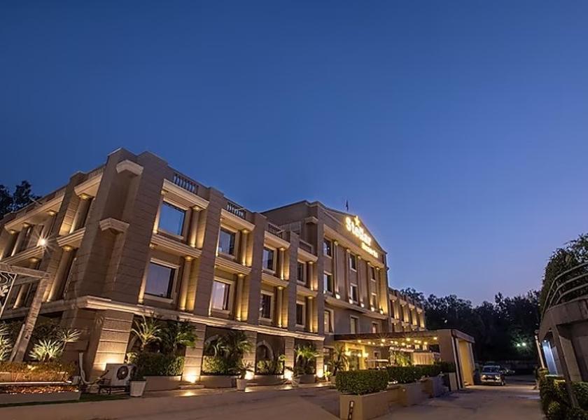 Delhi Delhi Hotel Exterior