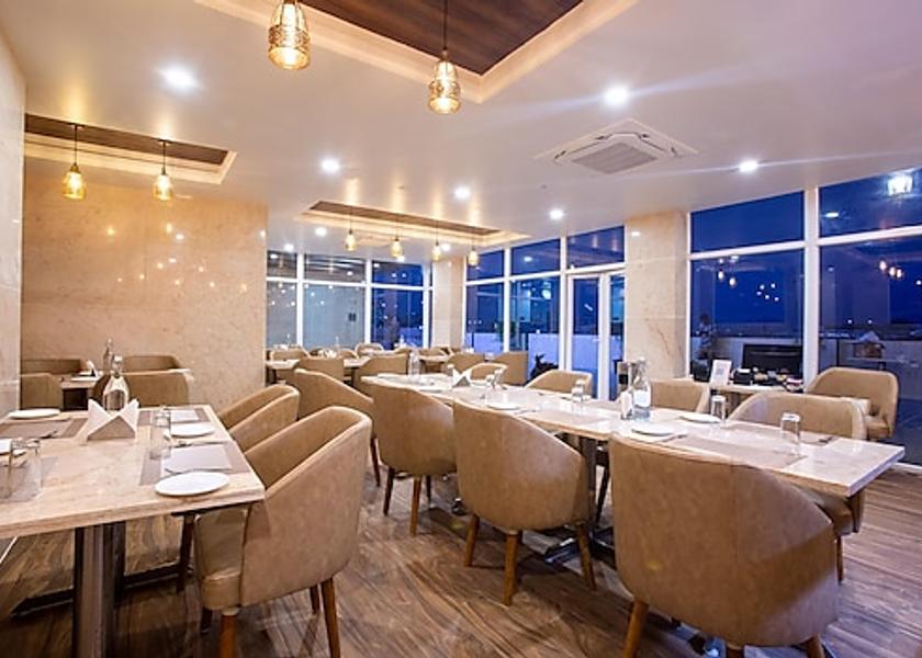 Karnataka Bangalore Food & Dining