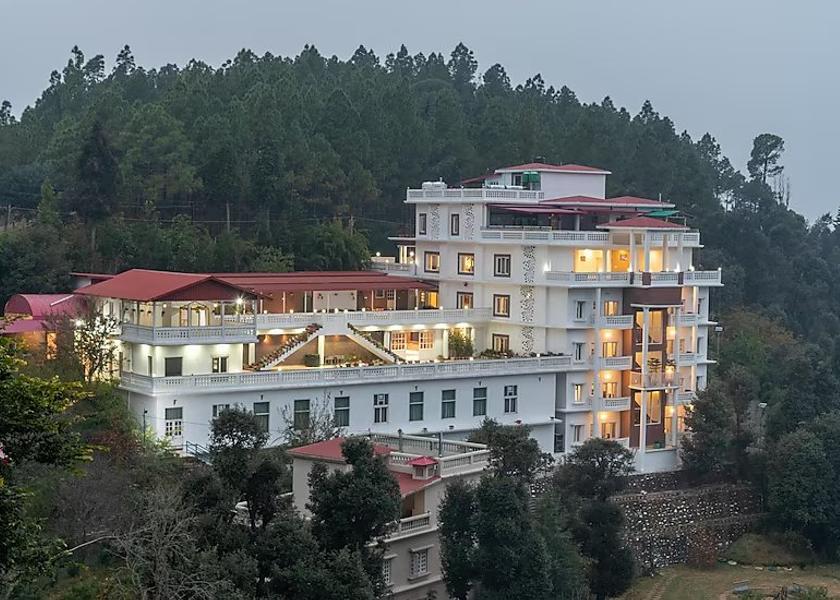 Uttarakhand Chamba Facade